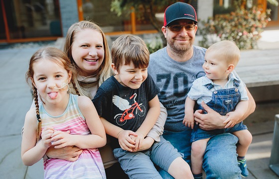 https://ronaldmcdonaldhousebcy.ca/wp-content/uploads/2019/07/Lassam-family-for-enews.jpg